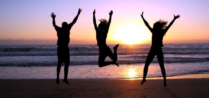 DO IT WELL, MAKE LIFE FUN!